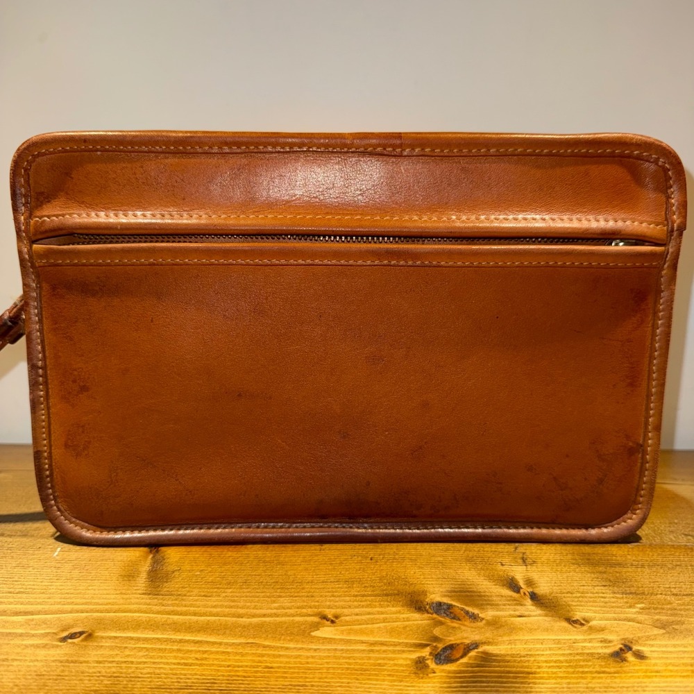 Vintage Coach 5140 Standard Clutch British Tan Leather 1980s NYC Bonnie Cashin - Picture 3 of 14